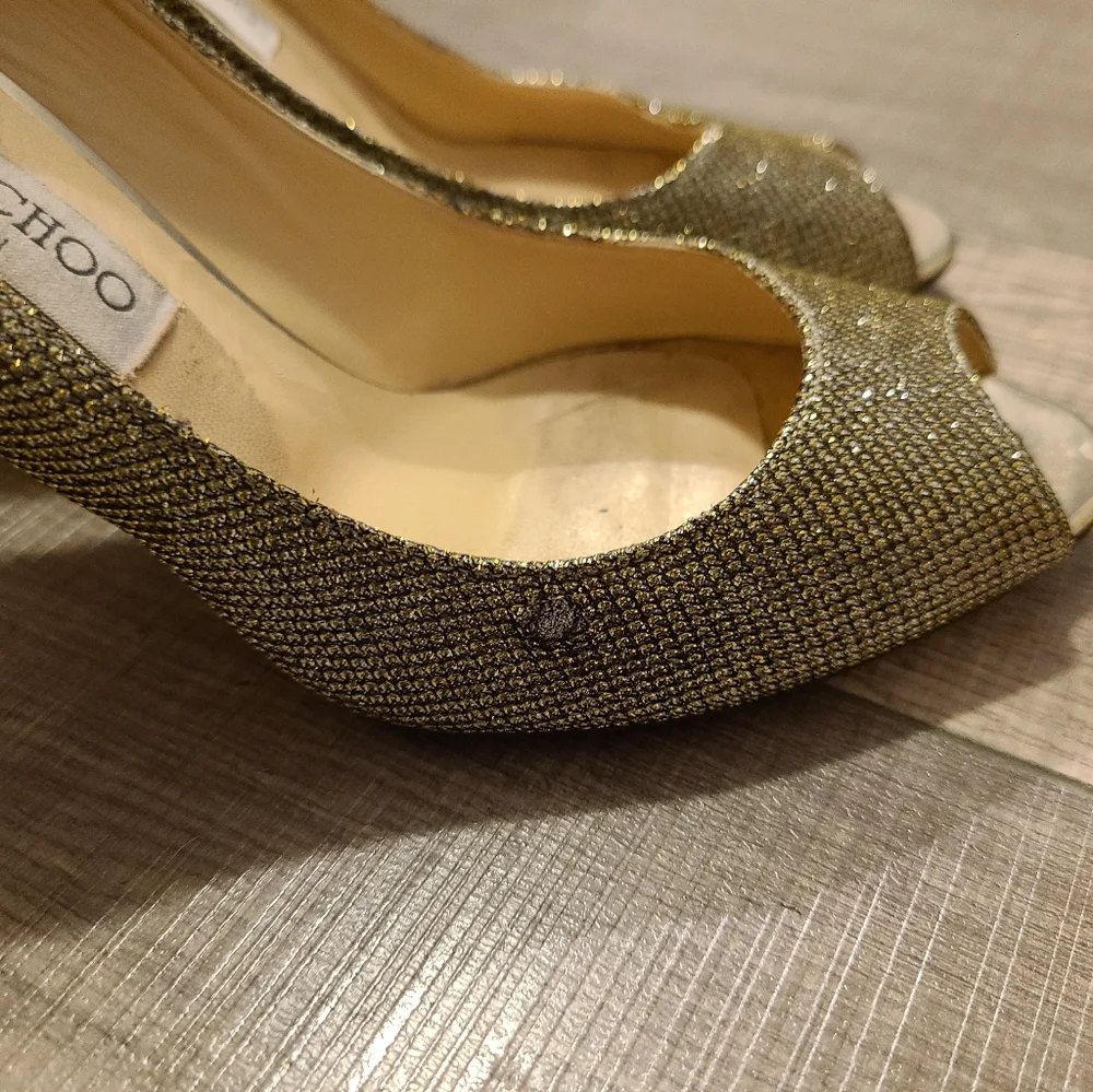 38.5 Jimmy Choo Peep-Toe Gold Pumps - Picture 8 of 9